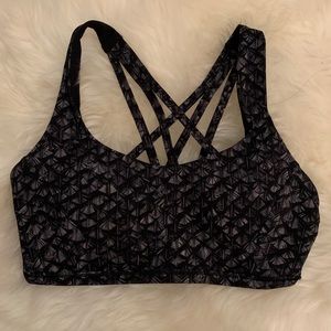 Lululemon sports bra. Size 4. Small.